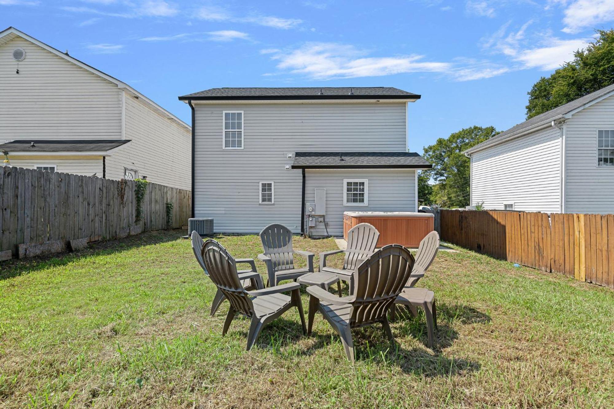 Holiday home Cozy 4br Near Uptown -king Bed- Jacuzzi